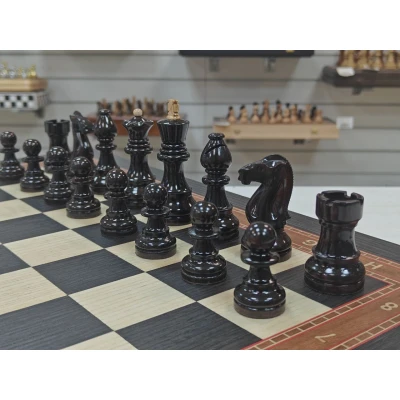 Шахматы подарочные из мореного дуба в ларце с фигурами карельская береза Люкс