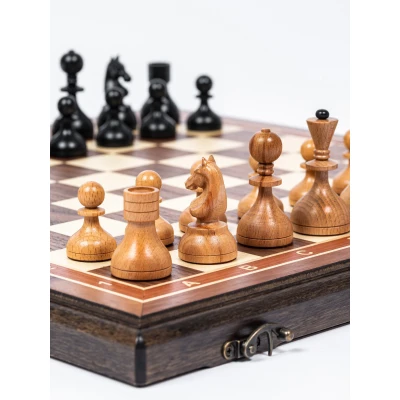 Шахматы подарочные Стародворянские орех средние