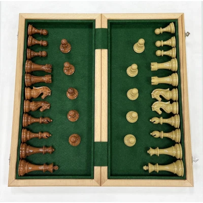 Шахматы подарочные турнирные с фигурами из композита и доской из красного дерева