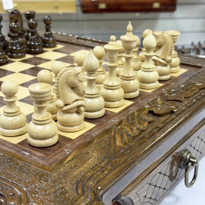 Шахматы в ларце с выдвижными ящиками из массива бука Султан