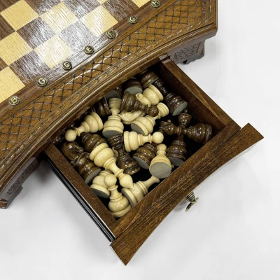 Шахматы в ларце с выдвижным ящиком из массива бука Восточные