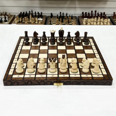 Шахматы Королевские средние  Мадон