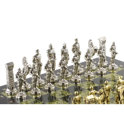 Шахматы подарочные "Великая Отечественная война" 44х44 см змеевик