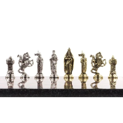 Шахматы сувенирные "Рыцари крестоносцы" 44х44 см из камня лемезит