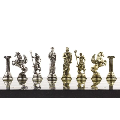 Шахматы подарочные из камня змеевик с металлическими фигурами Римские лучники 28 см