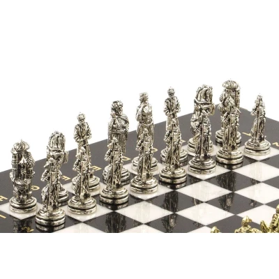Шахматы "Рыцари" 28х28 см из мрамора