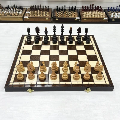 Шахматы подарочные Индия средние Мадон