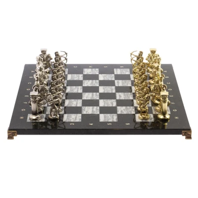 Шахматы каменные с металлическими фигурами Лучники 44 см мрамор змеевик