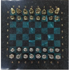 Шахматы каменные изумрудный змеевик Римские воины 28см