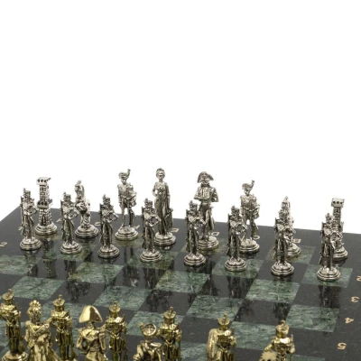 Шахматы подарочные Отечественная Война 1812 г. змеевик/змеевик 40 см