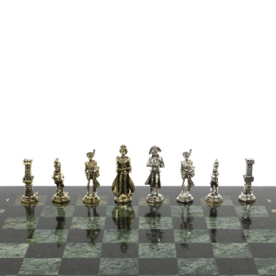 Шахматы подарочные Отечественная Война 1812 г. змеевик/змеевик 40 см