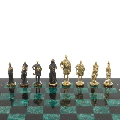 Шахматы подарочные "Русь" доска 40х40 см шабровский змеевик