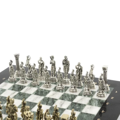 Шахматы "Греко-Римская война" 32х32 см из змеевика и мрамора