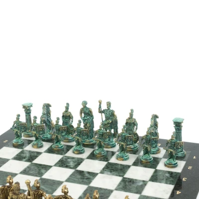 Шахматы "Римские войны" фигуры бронза / патина 44х44 см мрамор змеевик