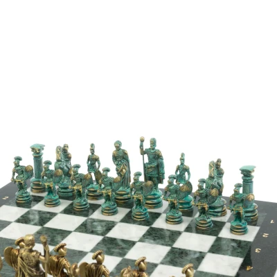 Шахматы "Древний Рим" фигуры бронза / патина 44х44 см мрамор змеевик