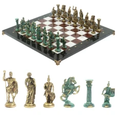 Шахматы "Древний Рим" фигуры бронза / патина 44х44 см змеевик