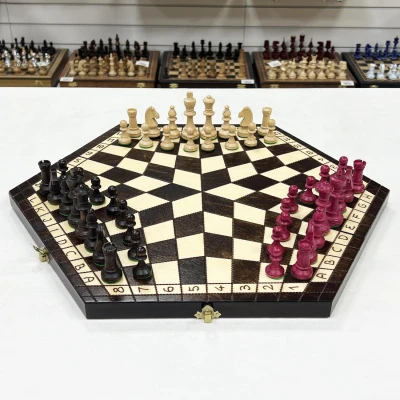 Шахматы на троих большие