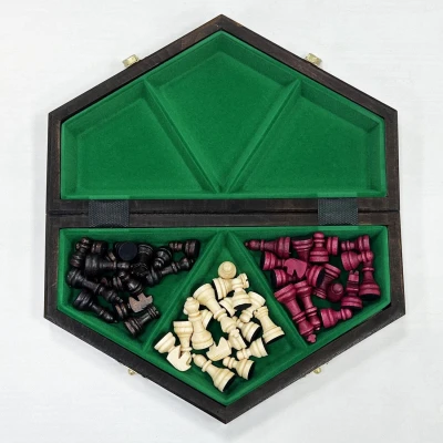 Шахматы на троих малые