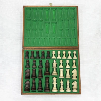 Шахматные фигуры в ларце Стаунтон Люкс, Wegiel