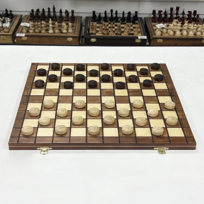 Шашки (игровое поле 100 клетки), Wegiel