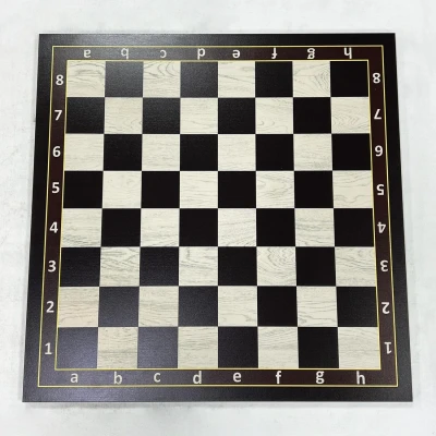 Шахматная доска нескладная черно белая 49 см