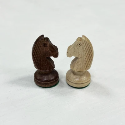 Шахматные фигуры Стаунтон деревянные 4 Мадон