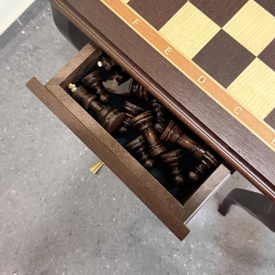 Шахматные стол венге ясень с фигурами из карельской березы Стаунтон