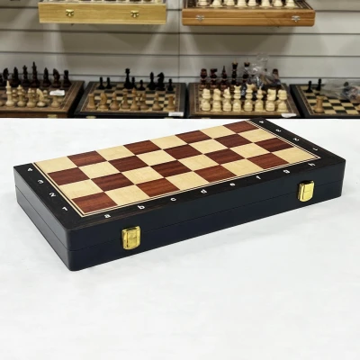 Шахматы ручной работы Тура магнитные 39 см с ячейками