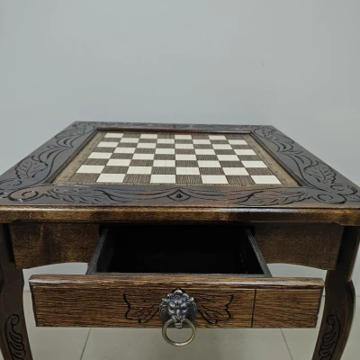 Шахматный стол ручной работы из дуба