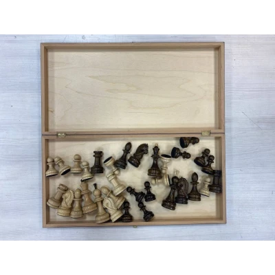 Шахматы турнирные Авангард венге с резным конем