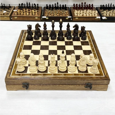 Шахматный ларец из дуба с фигурами Бастион из кавказского граба 40 см Шахматный ларец из дуба с фигурами Бастион из кавказского граба 40 см