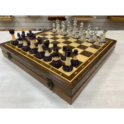 Шахматы подарочные в ларце из дуба с фигурами Итальянский дизайн