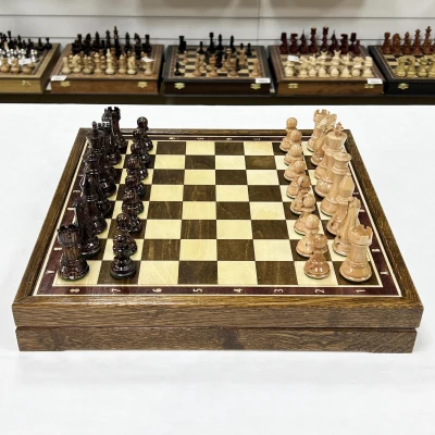 Шахматы в ларце из дуба подарочные с фигурами Суприм