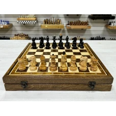 Шахматы деревянные из дуба с фигурами из карельской березы Стаунтон Люкс