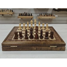 Шахматы подарочные в ларце из дуба с чехлом