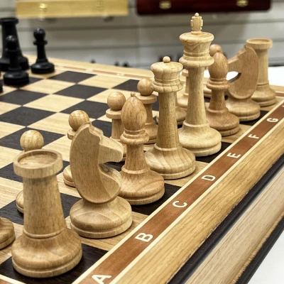 Шахматы подарочные в дубовом ларце с фигурами Стаунтон утяжеленные большие