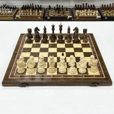 Шахматы деревянные из дуба Бастион глянцевые