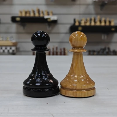 Шахматные фигуры Дворянский Стаунтон из ясеня