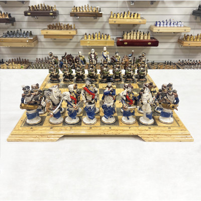 Шахматы подарочные фарфоровые Александр I против Наполеона на доске из карельской березы