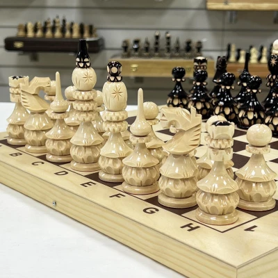 Шахматы гроссмейстерские деревянные с резными фигурами