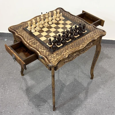 Шахматный стол резной из массива ясеня с фигурами из граба