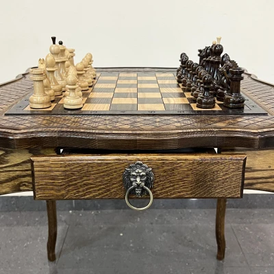 Шахматный стол резной из массива ясеня с фигурами из граба