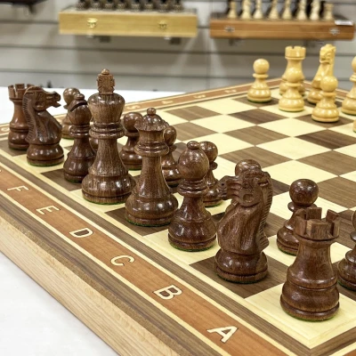 Шахматы профессиональные с утяжеленными фигурами Эндшпиль из самшита и ореха большие