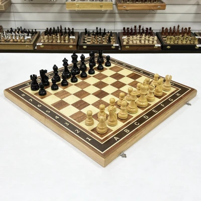 Шахматы турнирные Гамбит красное дерево большие 50 на 50 см