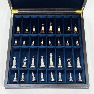 Шахматы подарочные Итальянский дизайн темные Люкс моренный дуб