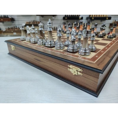 Шахматы подарочные в ларце Итальянский дизайн орех