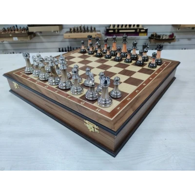 Шахматы подарочные в ларце Итальянский дизайн орех