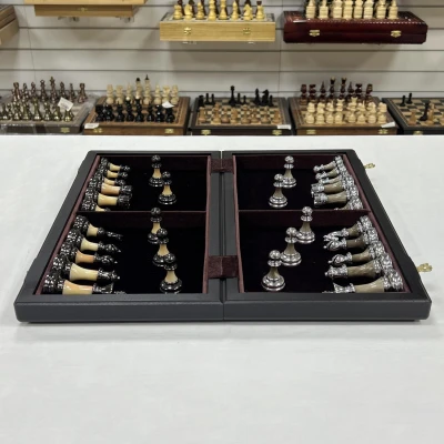  Шахматы подарочные складные Итальянский дизайн мореный дуб 45 на 45 см