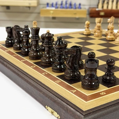 Шахматы Стаунтон из карельской березы и дуба