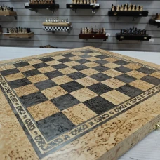 Шахматная доска эксклюзивная из Карельской березы большая